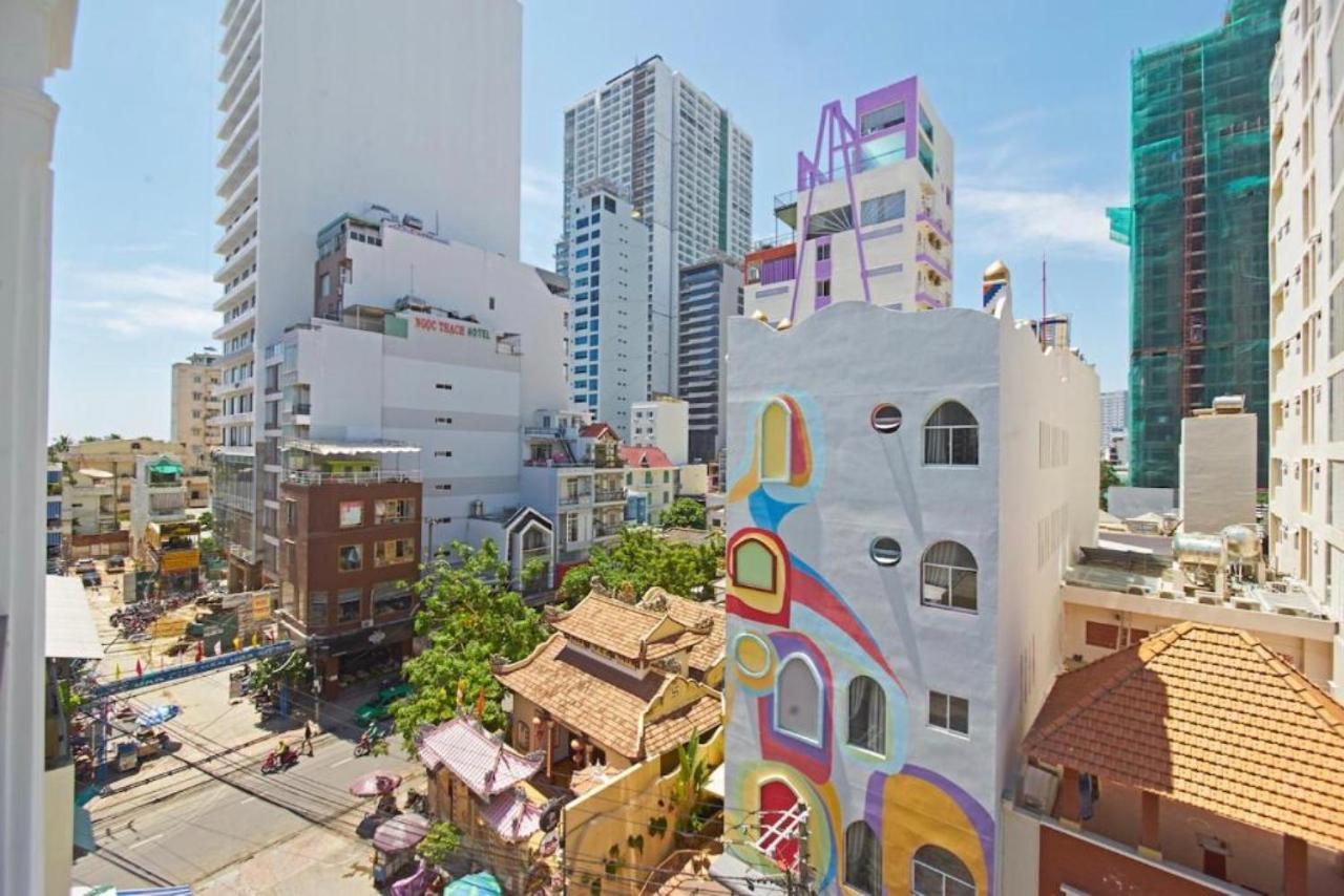 Aladin Hotel Nha Trang Eksteriør billede