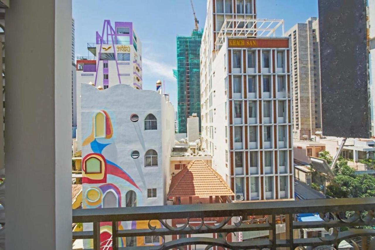 Aladin Hotel Nha Trang Eksteriør billede